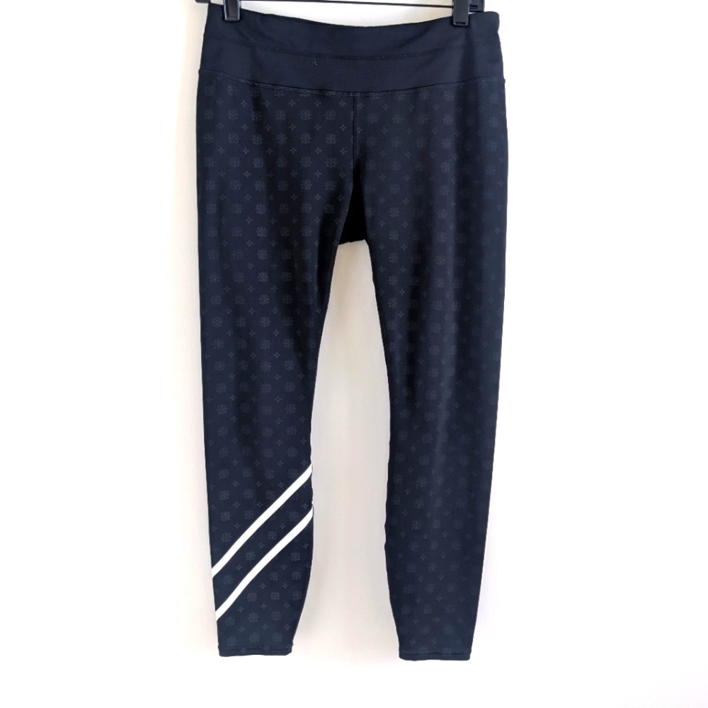 ATHLETA Black Cropped Leggings reflective M